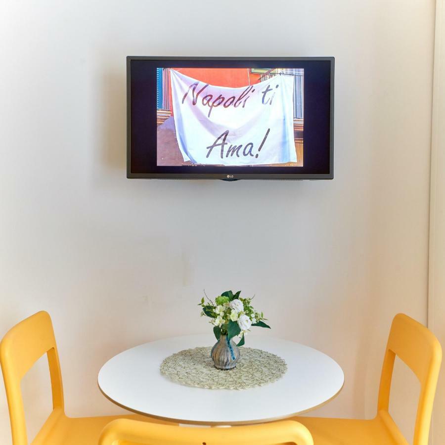 A Casa Del Principe Lt Bed & Breakfast Napoli Dış mekan fotoğraf