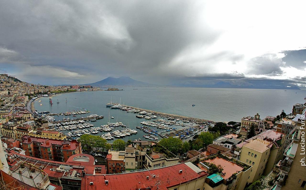 A Casa Del Principe Lt Bed & Breakfast Napoli Dış mekan fotoğraf