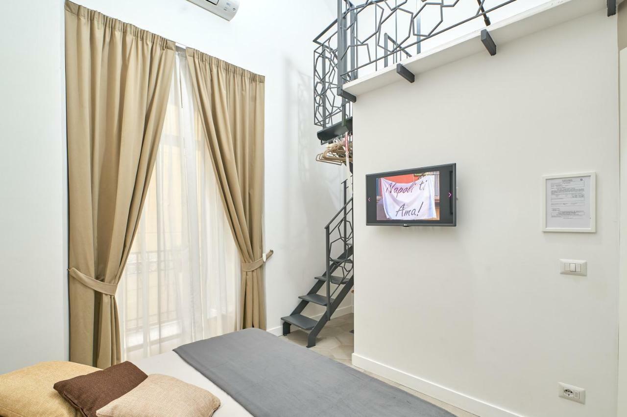 A Casa Del Principe Lt Bed & Breakfast Napoli Dış mekan fotoğraf